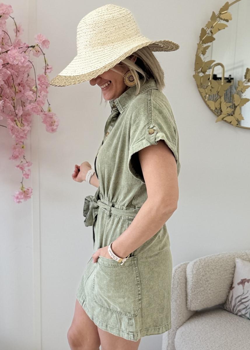 Robe Isaac kaki
