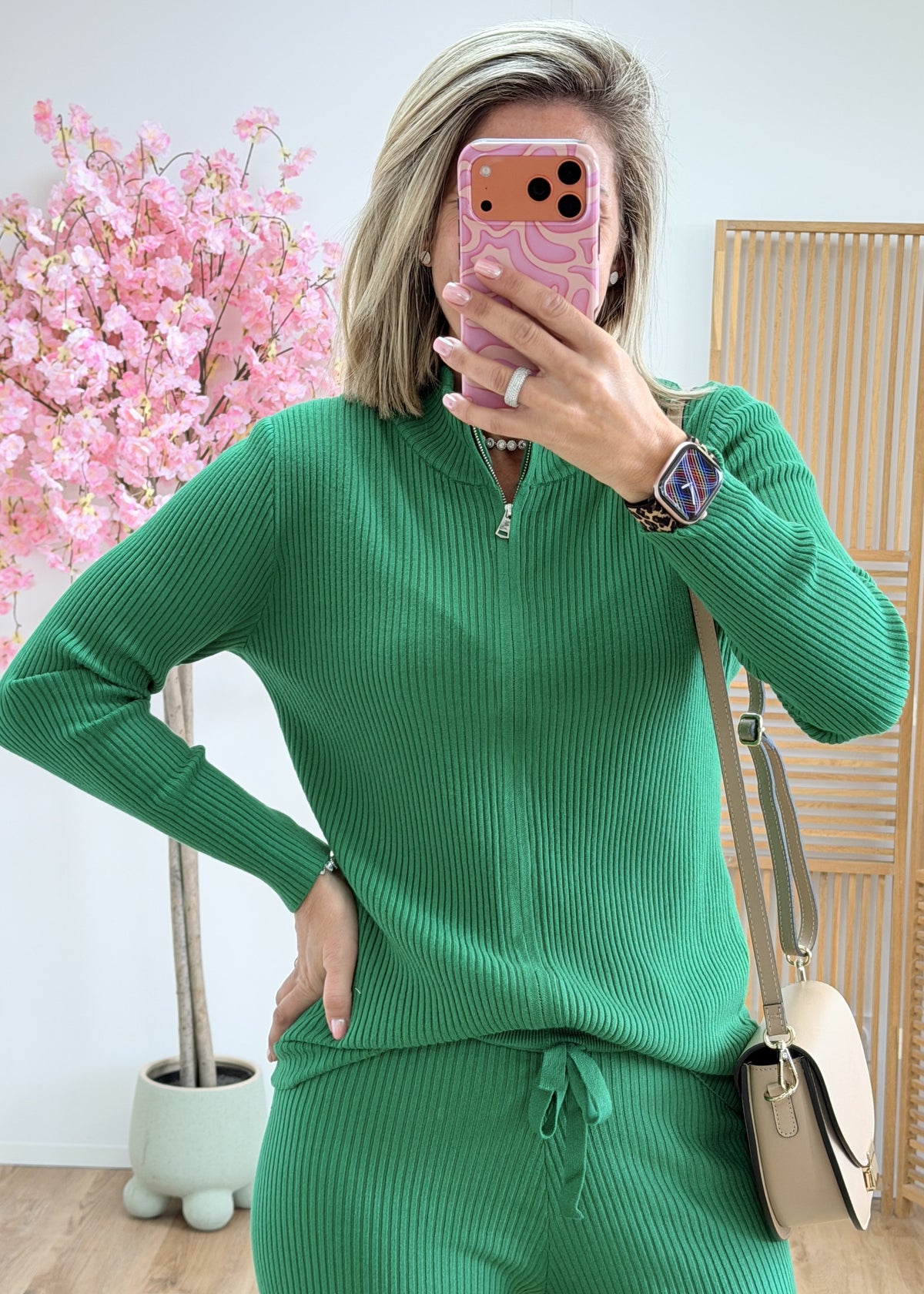 Ensemble en maille pantalon et gilet zippé