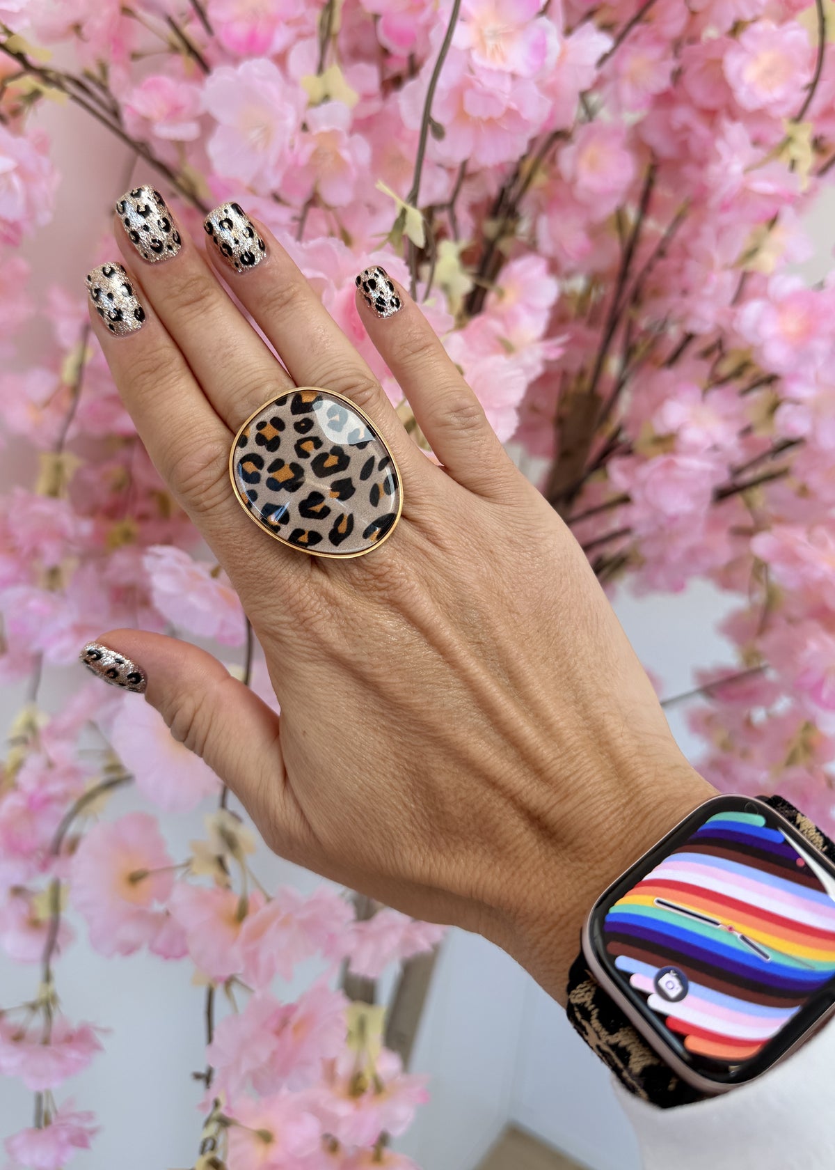 Bague galet résine léopard dorée – Acier inoxydable
