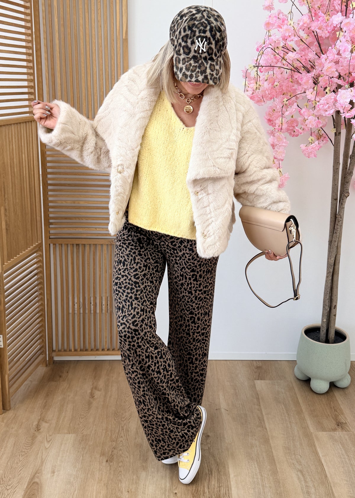 Manteau en fausse fourrure à boutons-pression