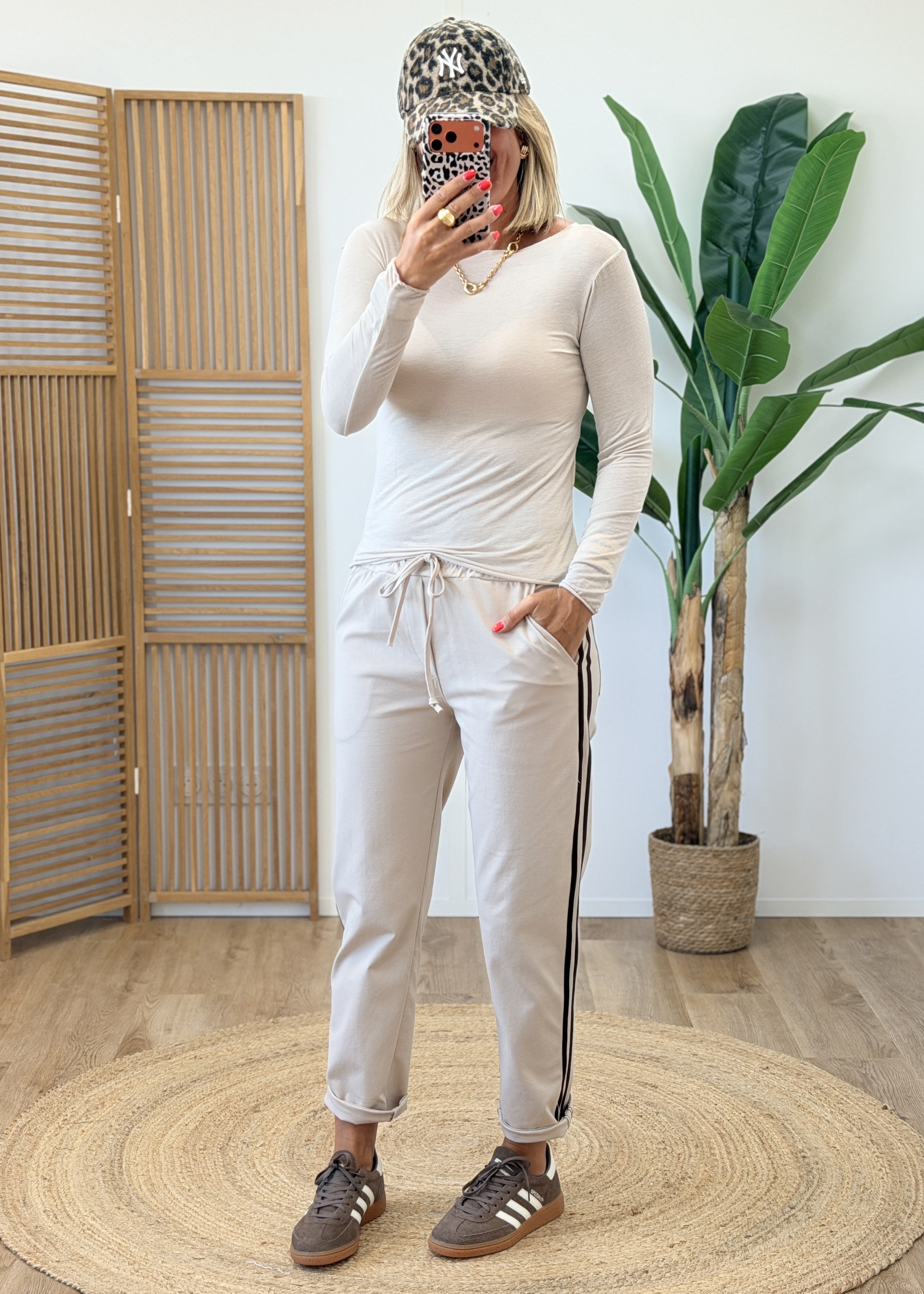 Jogg Taille Élastique avec Bandes Marrons sur les Côtés - Made in Italy