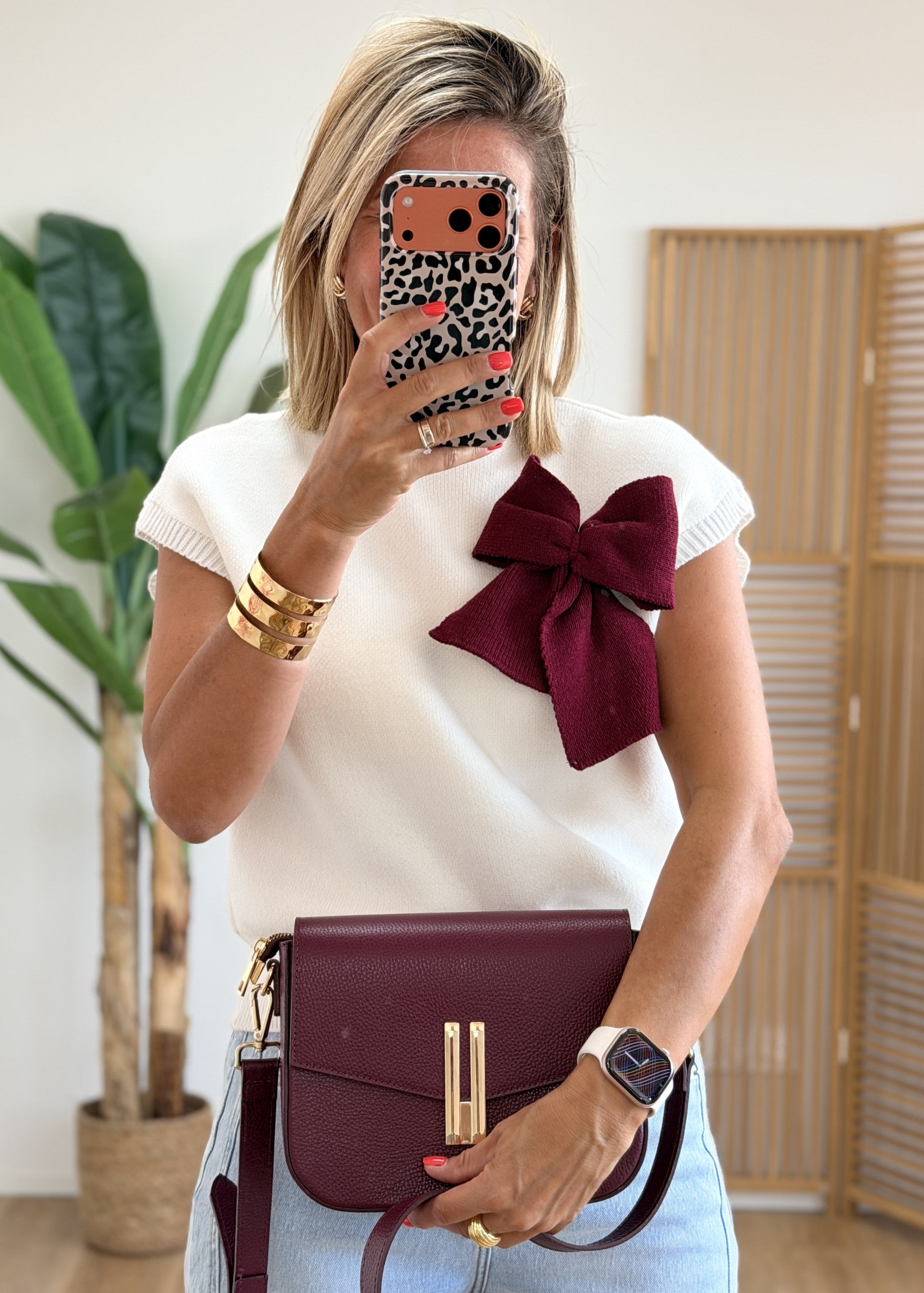 Pull Doux avec Nœud Bordeaux