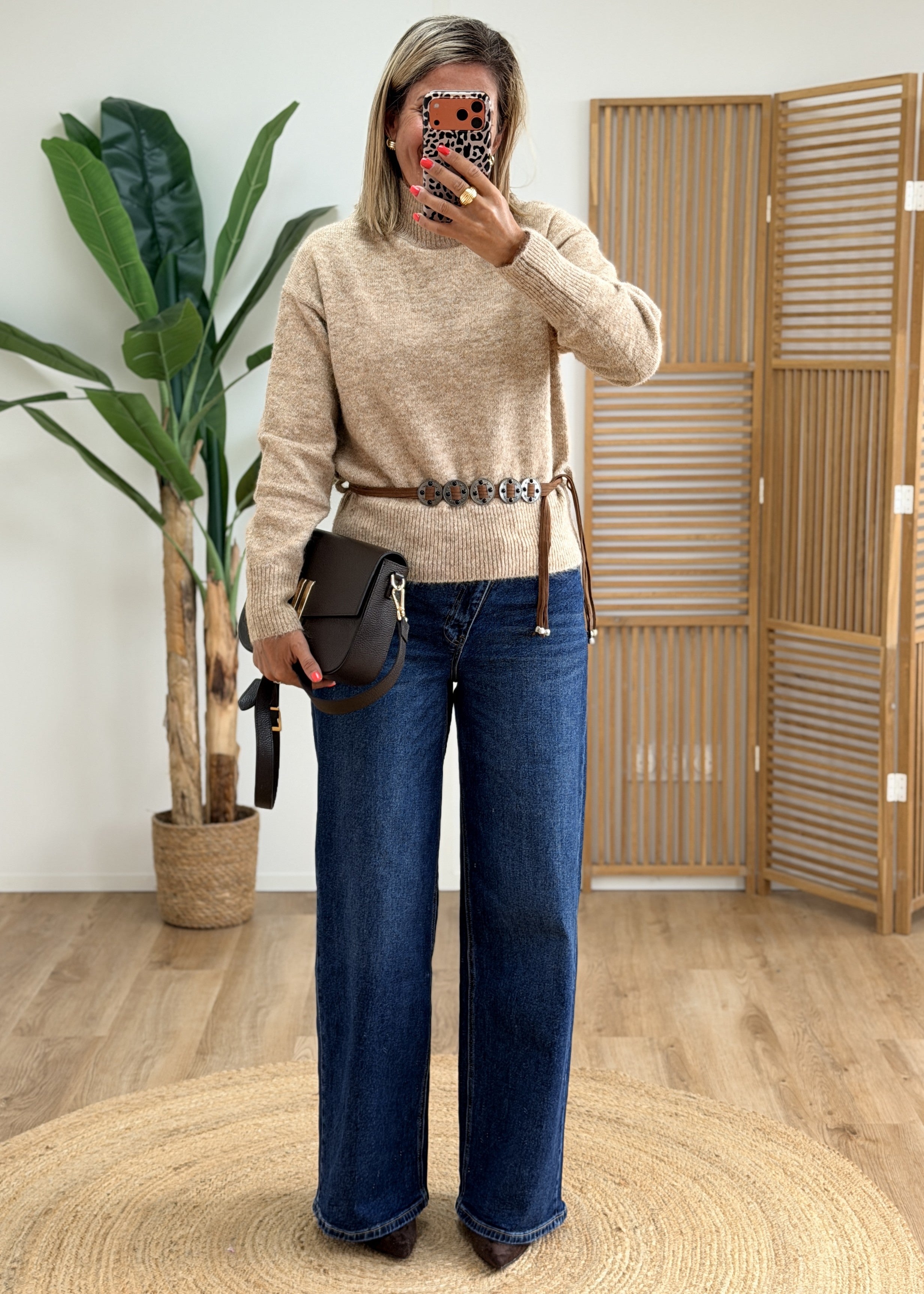 Pull col montant avec ceinture amovible en suédine