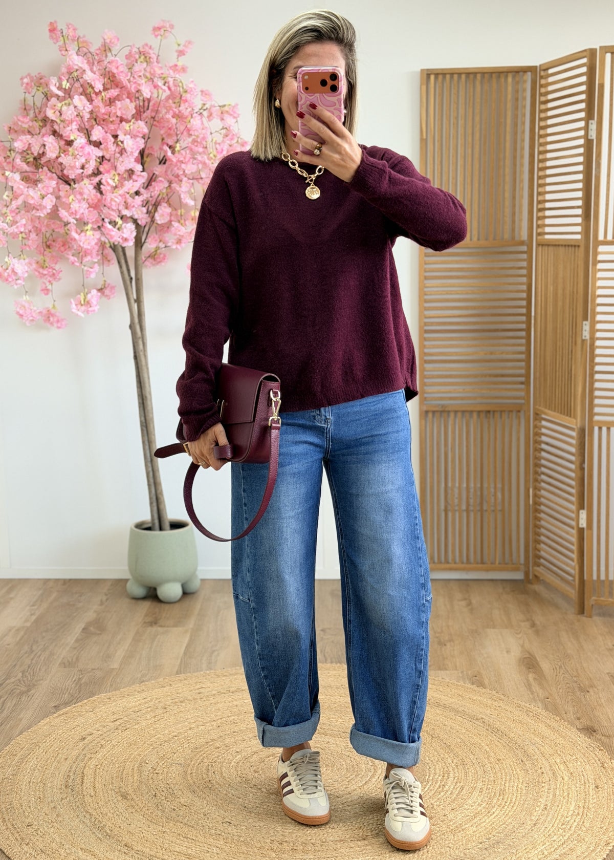 Pull dos croisé en dentelle – Bordeaux