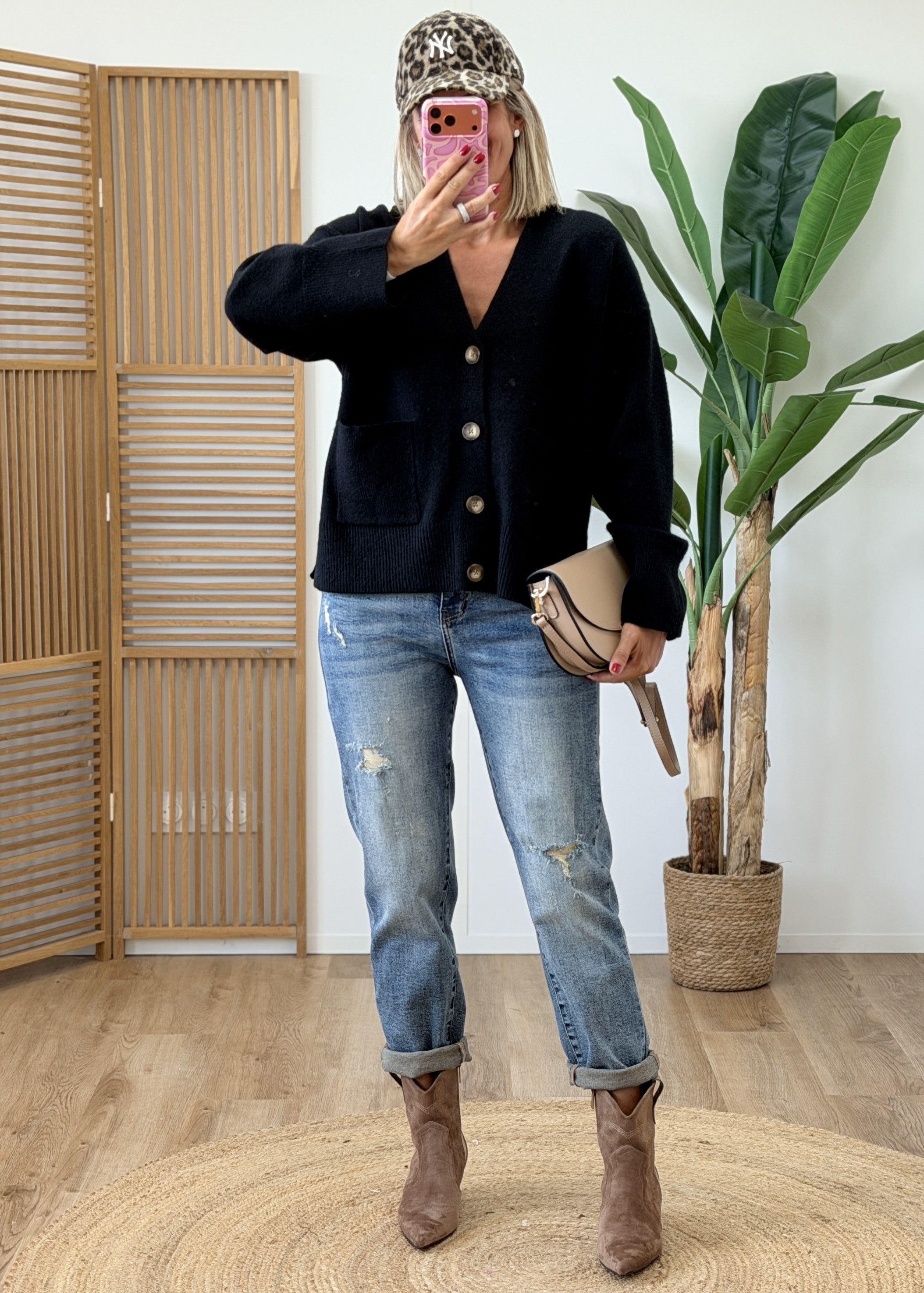 Gilet Noir Boutons Effet Bois