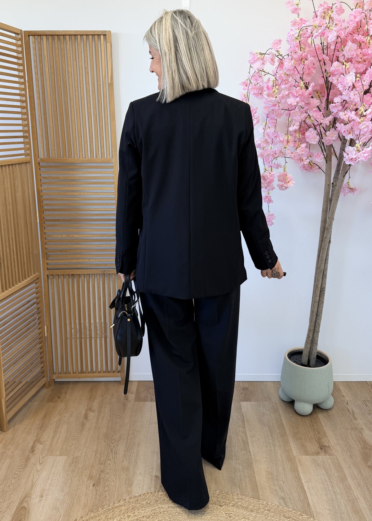 Blazer noir cintré élégant