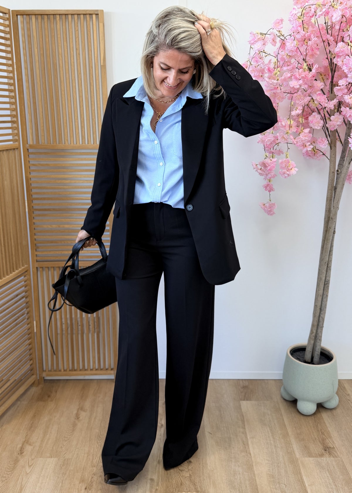 Blazer noir cintré élégant