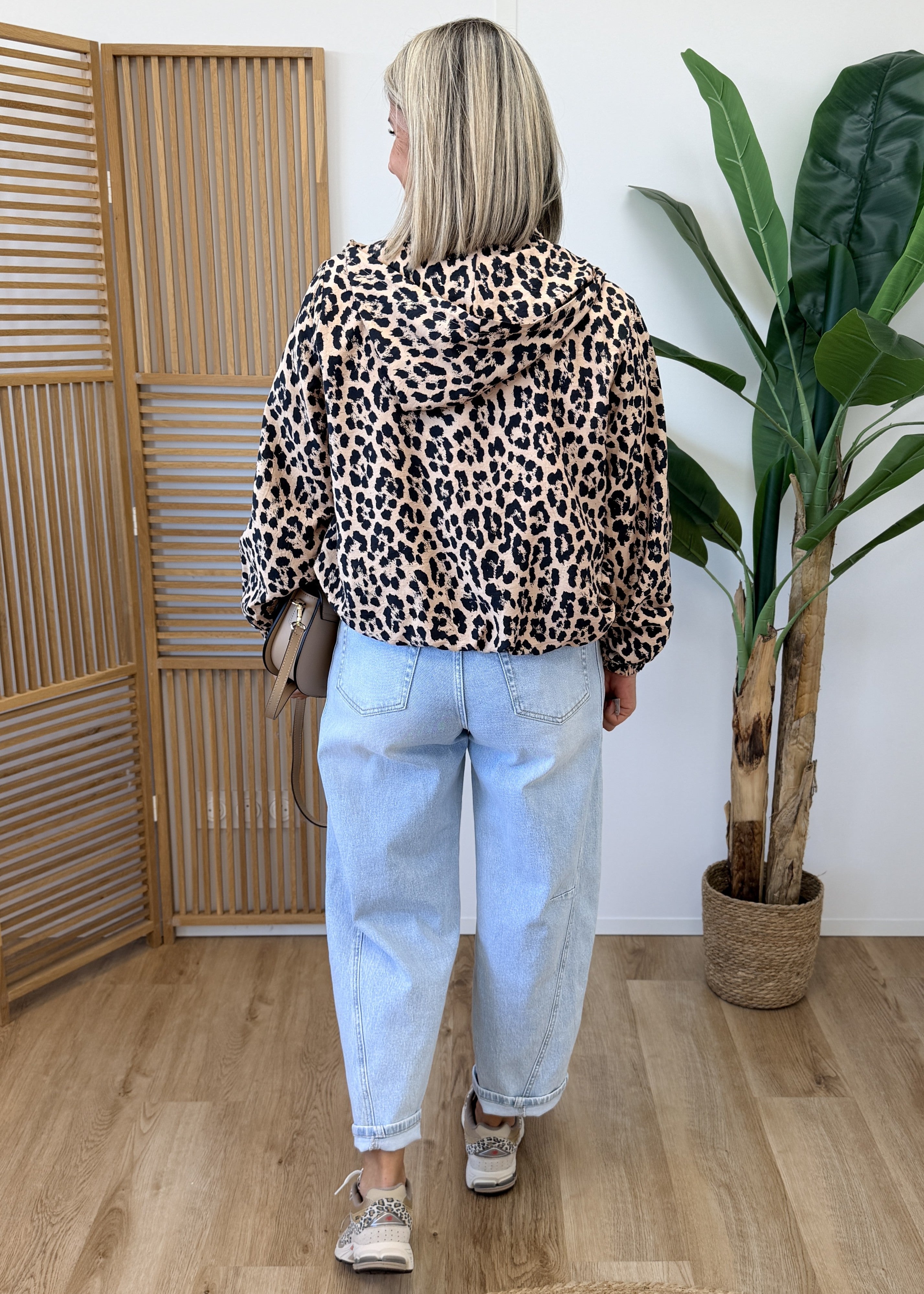 Veste à capuche léopard