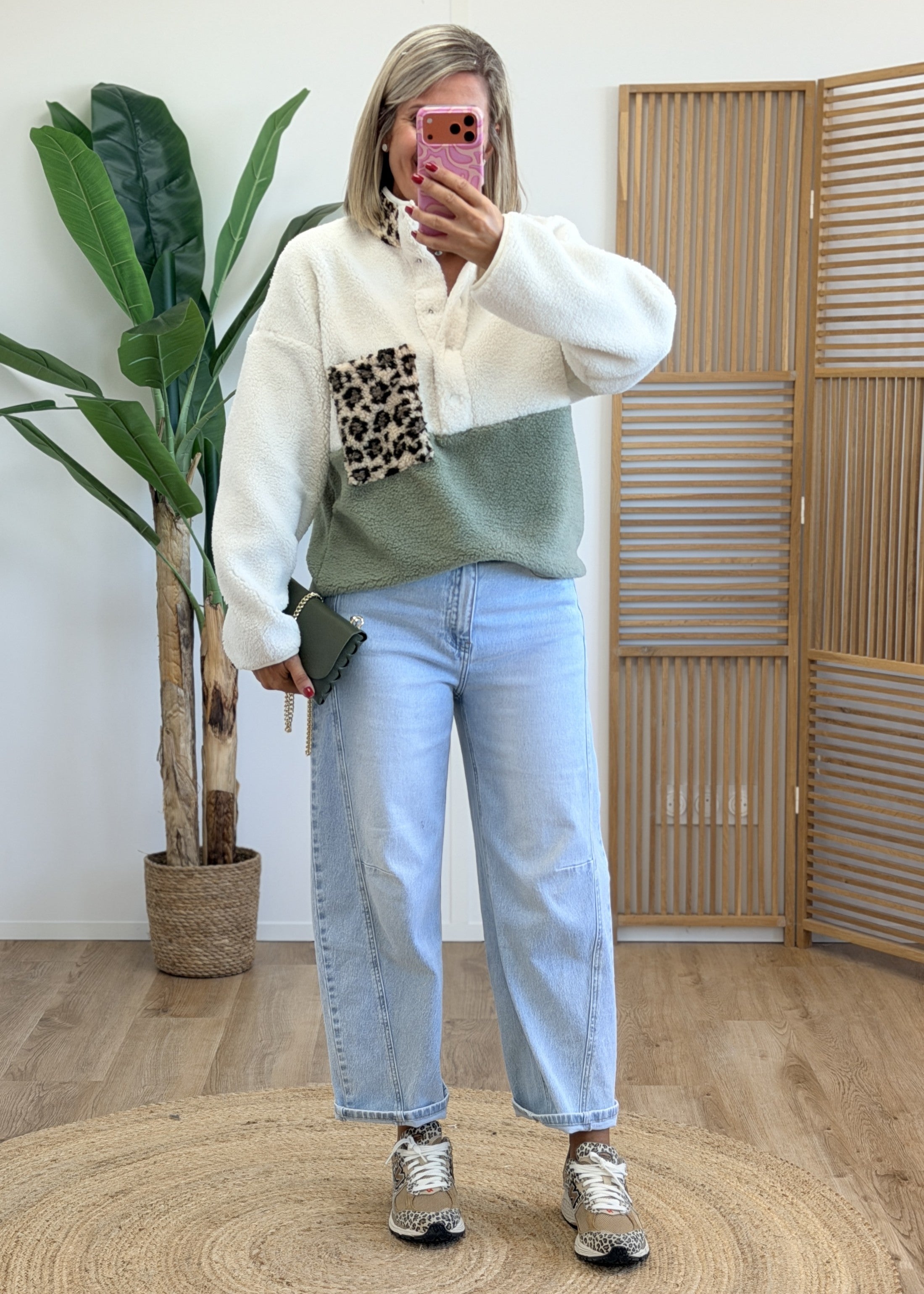 #couleur_kaki