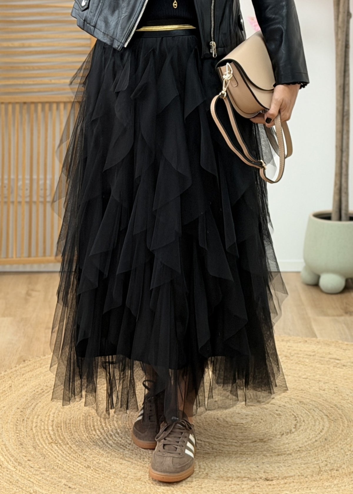 Jupe en tulle doublée à bande dorée